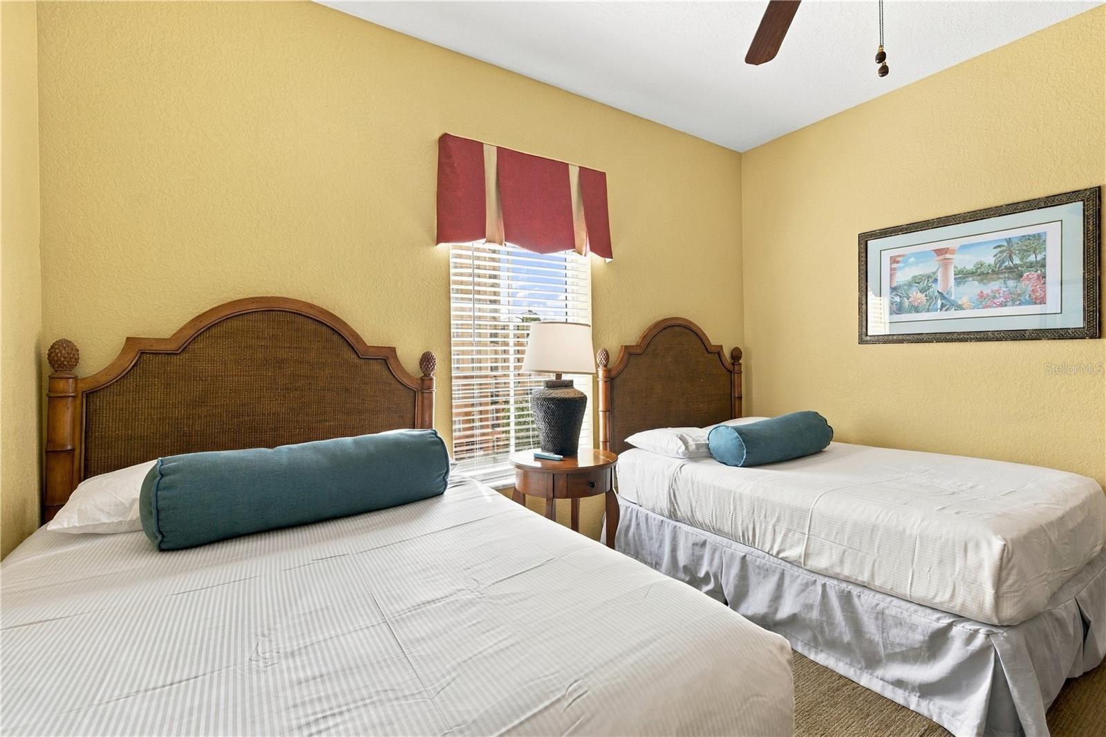 LAKE BUENA VISTA RESORT VILLAGE 4 CONDO - Residential