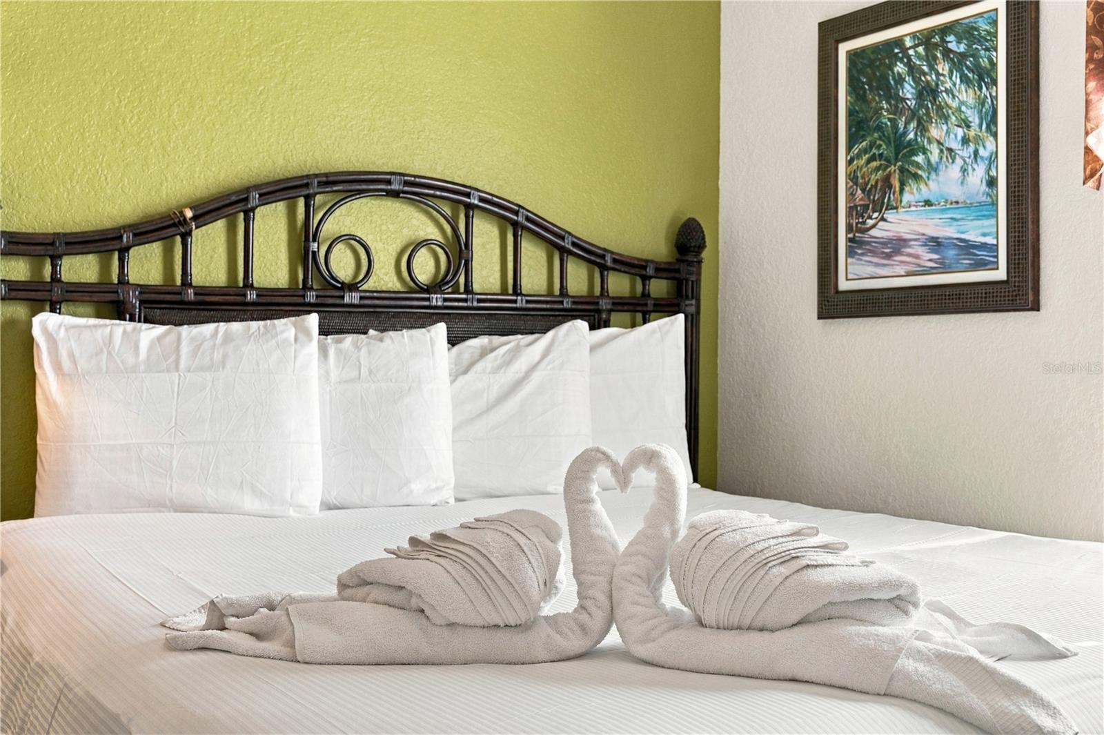 LAKE BUENA VISTA RESORT VILLAGE 4 CONDO - Residential