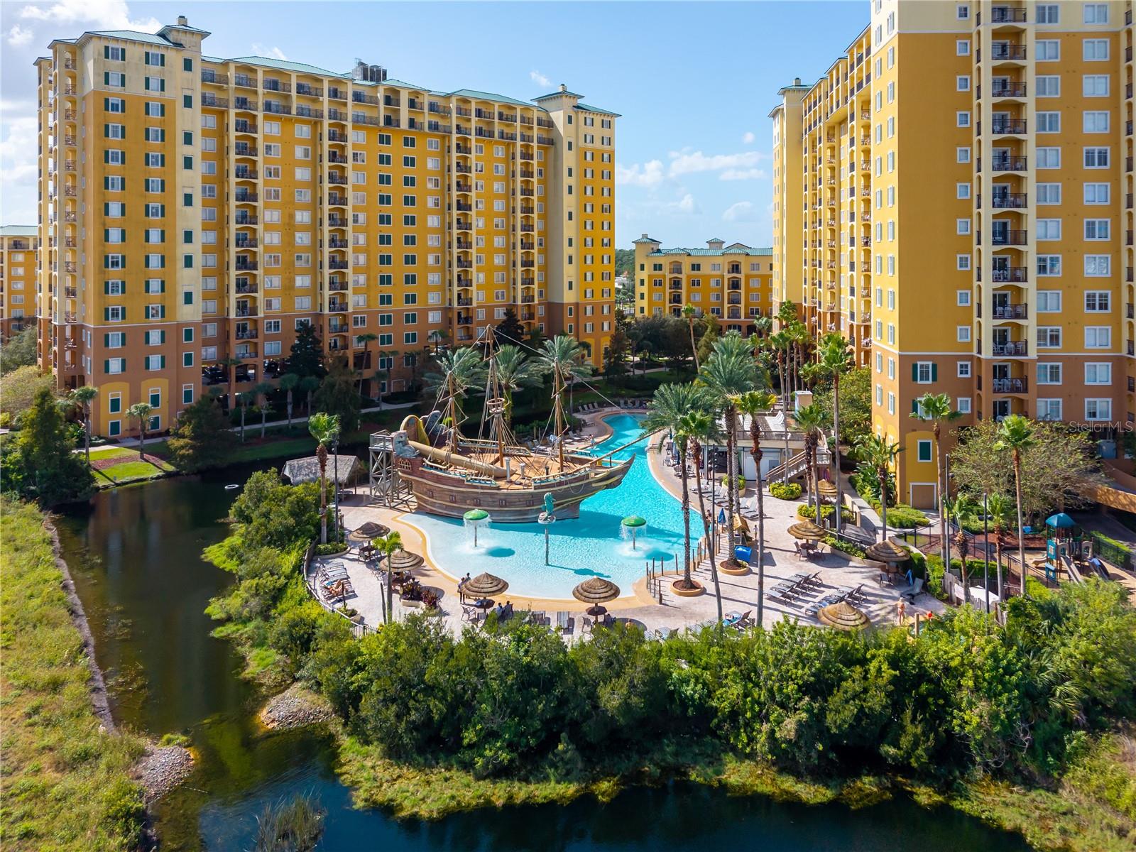 LAKE BUENA VISTA RESORT VILLAGE 4 CONDO - Residential