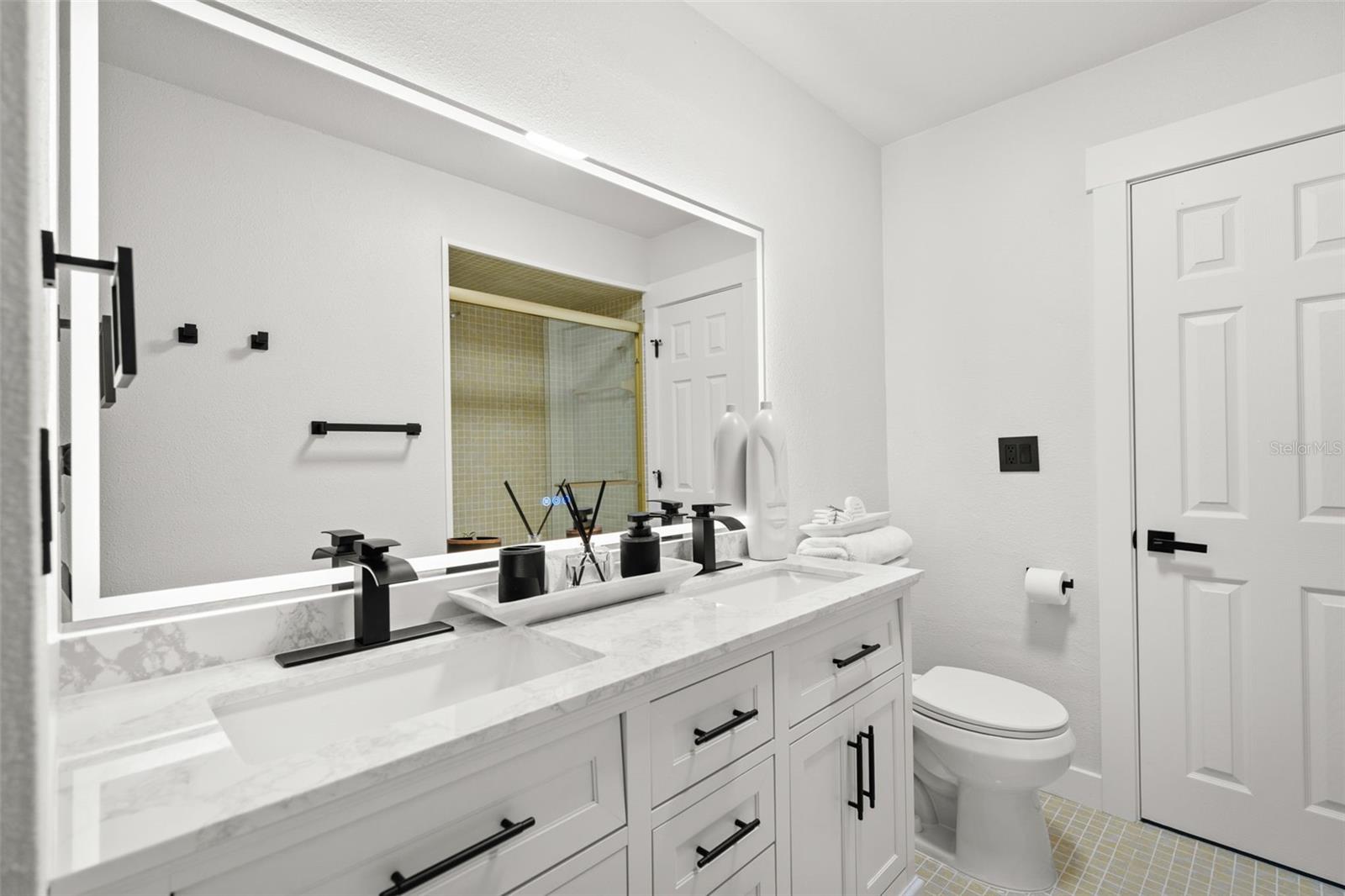 ROTONDA WEST OAKLAND HILLS - Residential