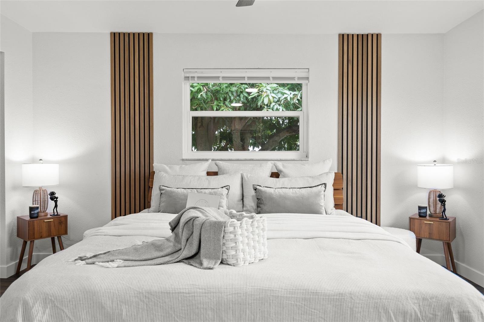 ROTONDA WEST OAKLAND HILLS - Residential