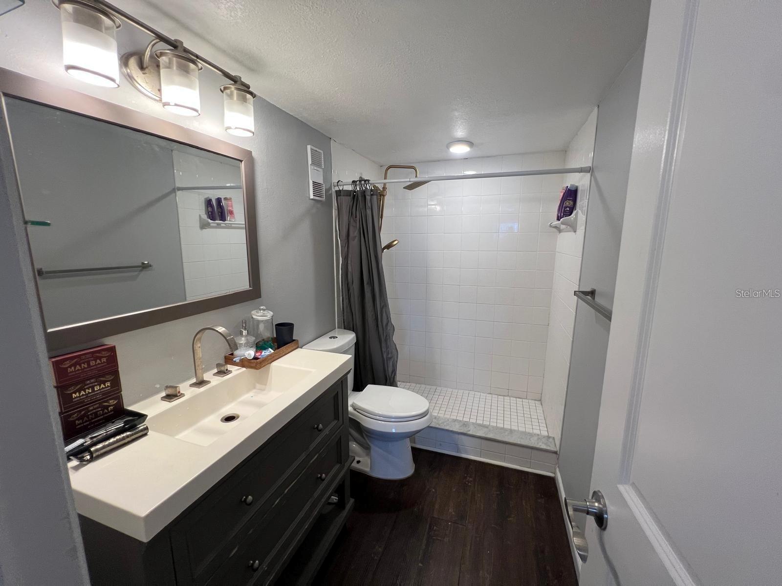 ALHAMBRA CLUB CONDO - Residential