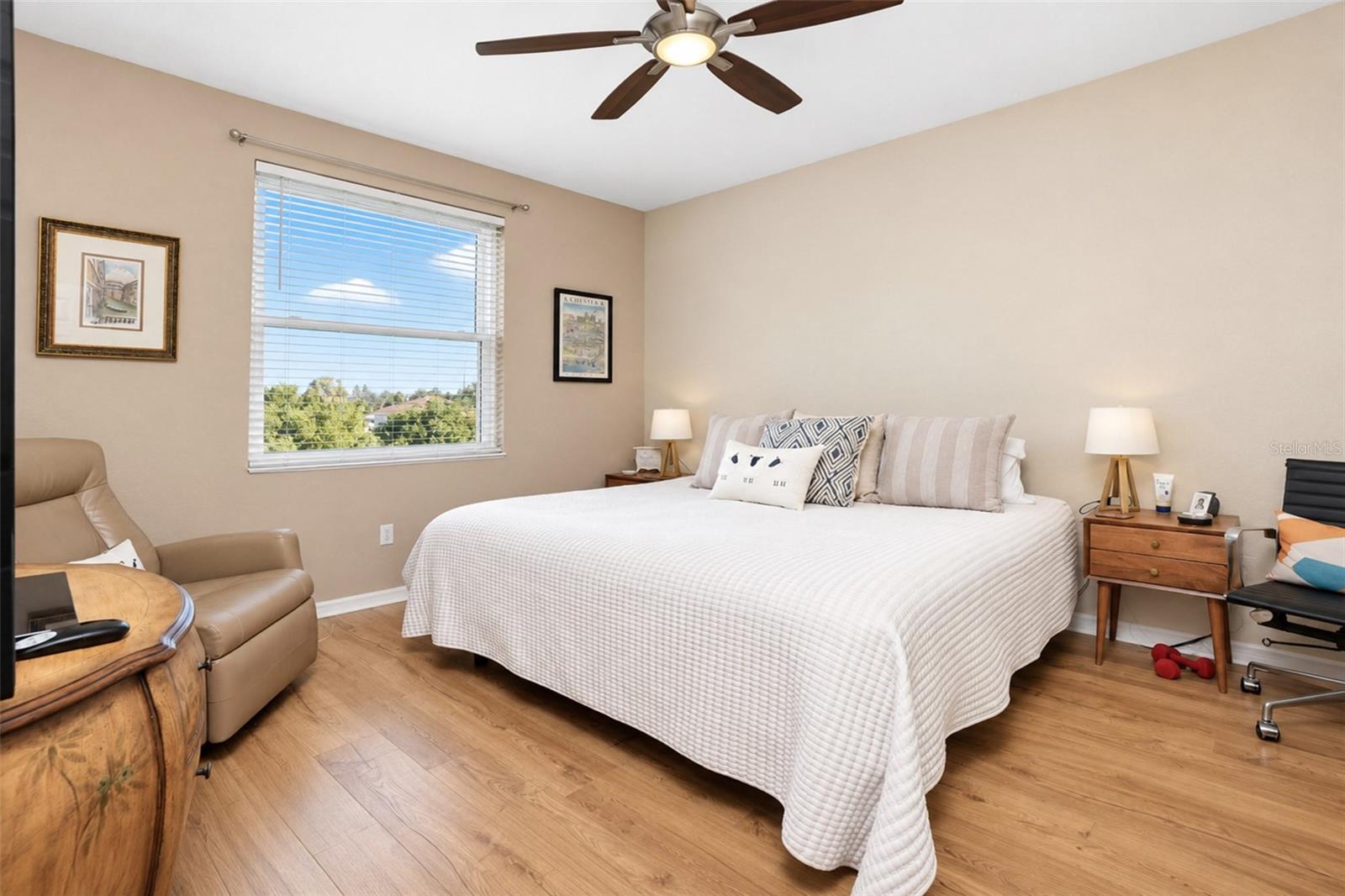 ST JAMES PLACE CONDO - Residential