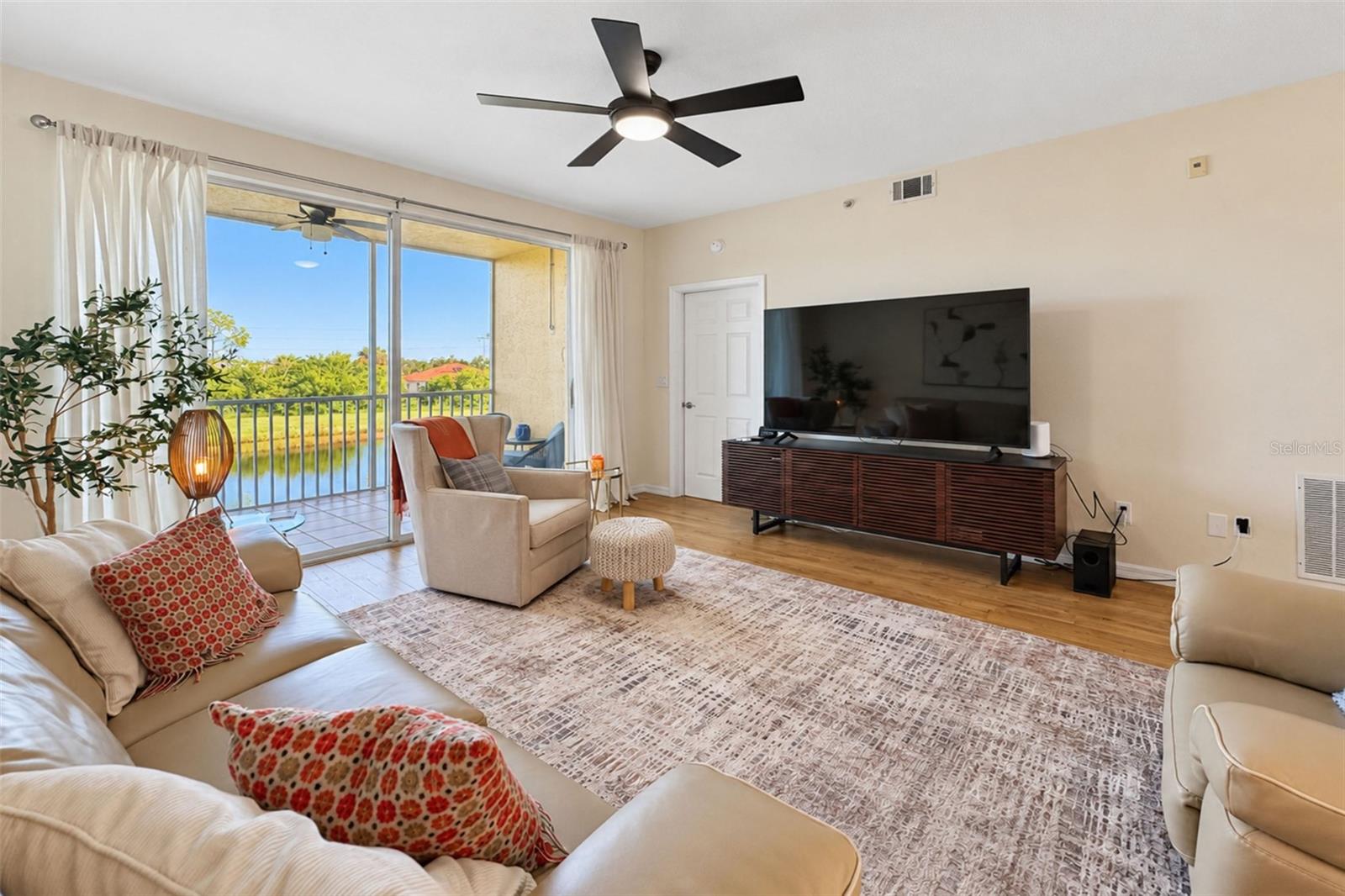 ST JAMES PLACE CONDO - Residential