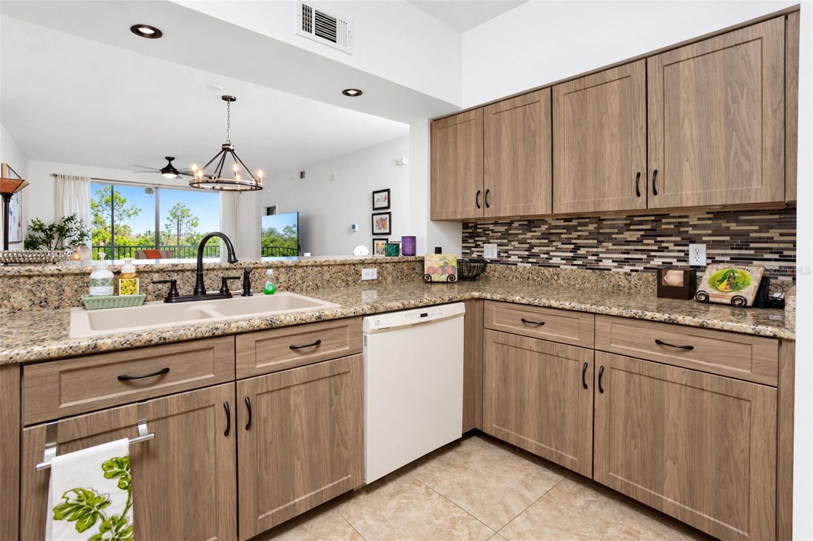 ST JAMES PLACE CONDO - Residential