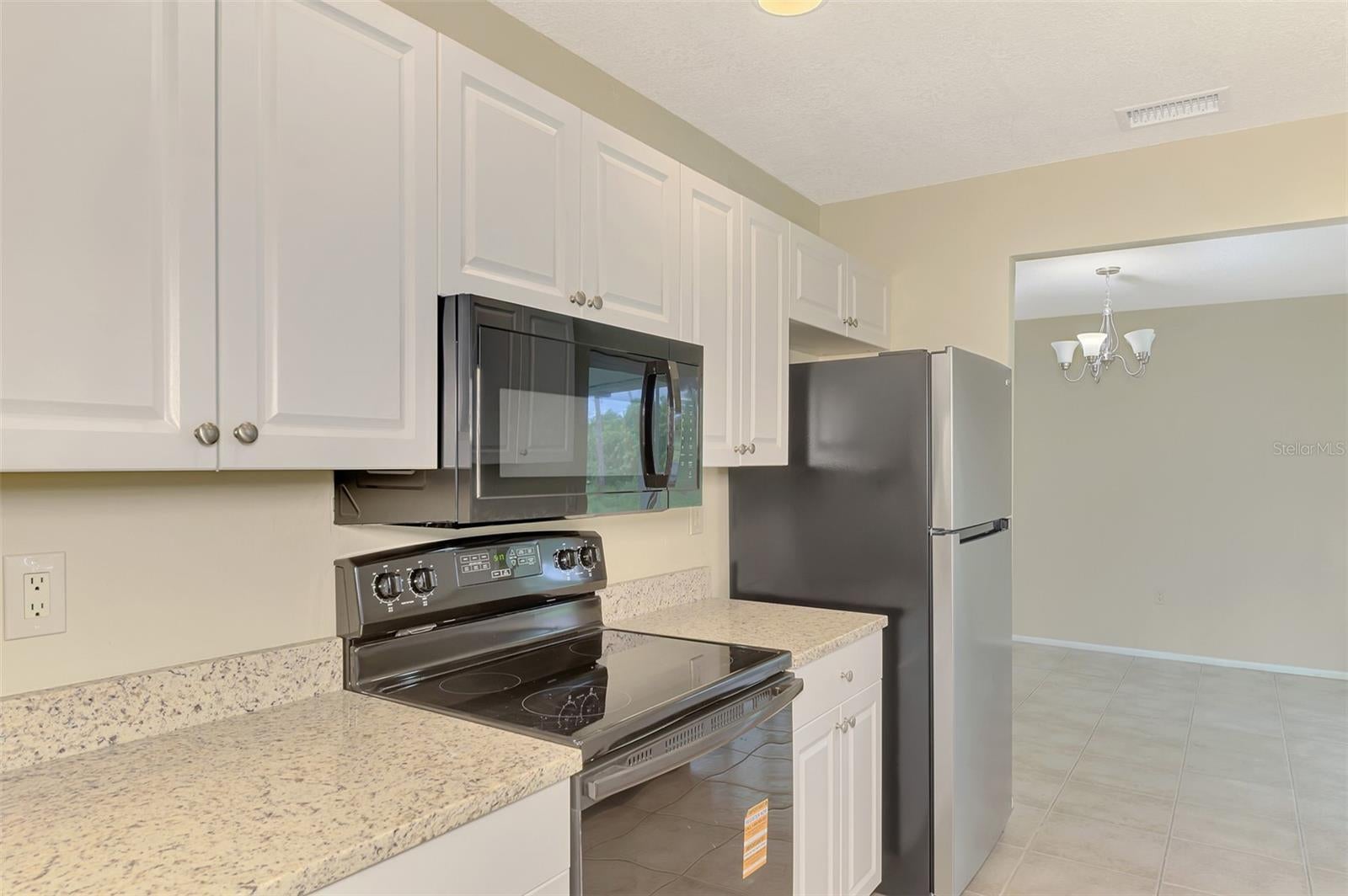 TUDOR CIRCLE 01 - Residential