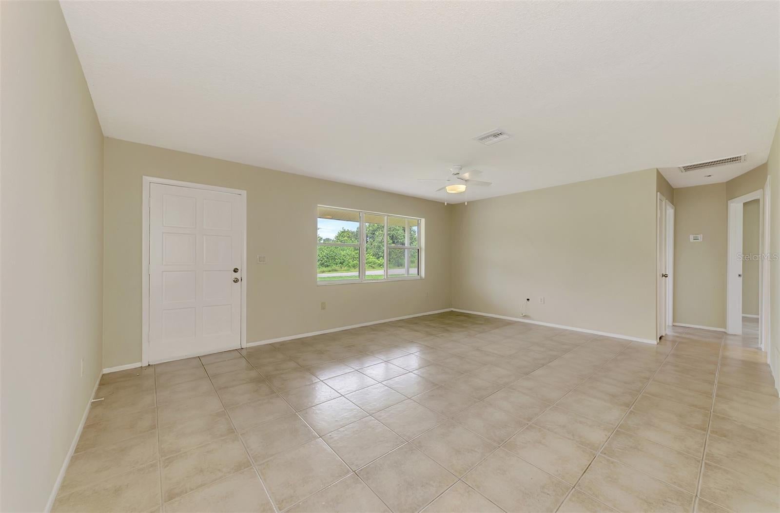 TUDOR CIRCLE 01 - Residential