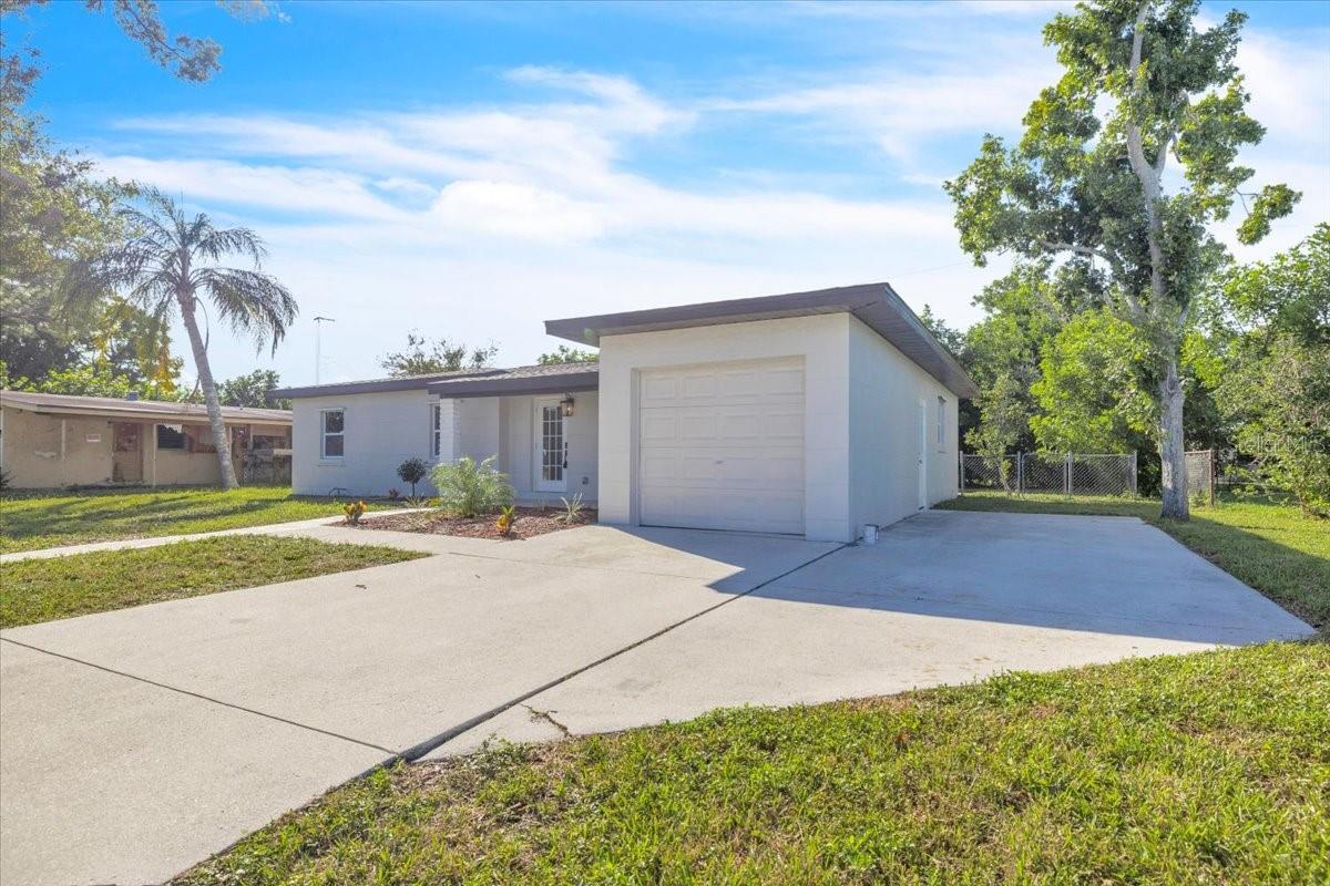 PORT CHARLOTTE SEC 004 - Residential