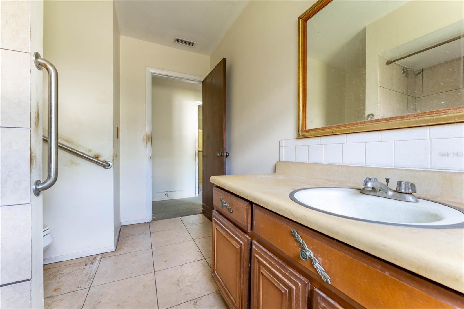 1063 - SOUTH VENICE 50 - Residential