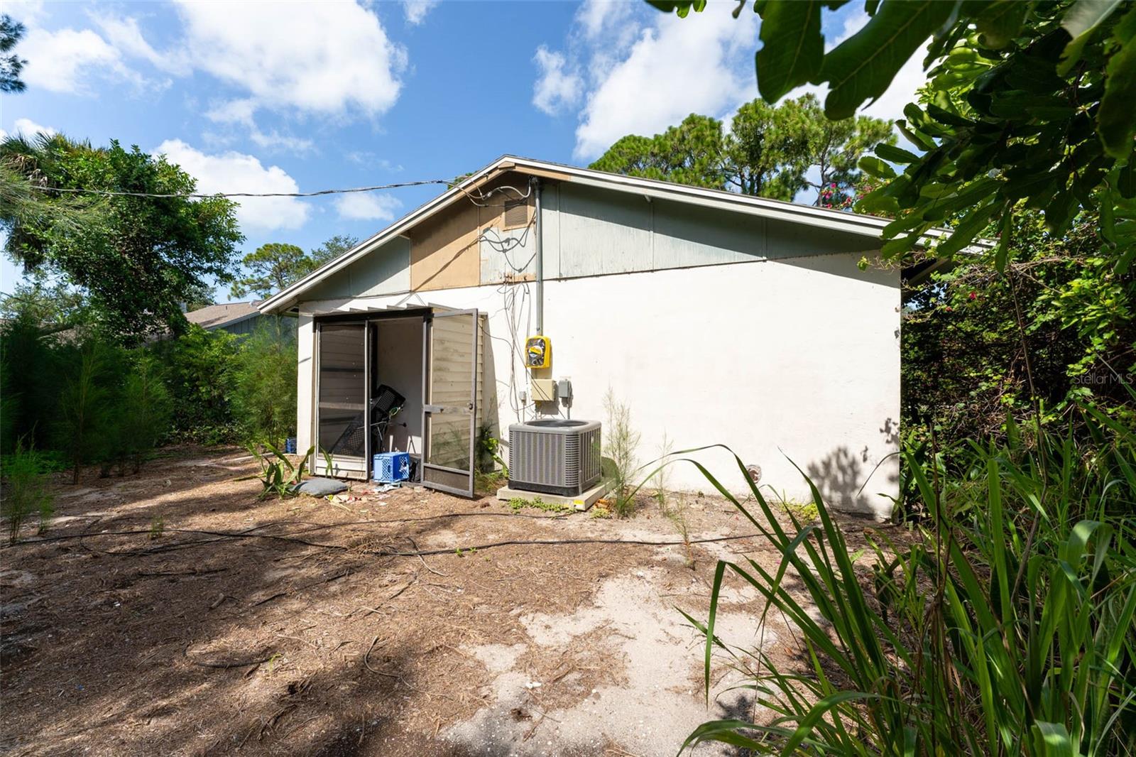 1063 - SOUTH VENICE 50 - Residential