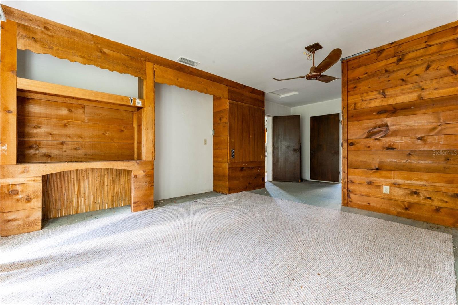 1063 - SOUTH VENICE 50 - Residential