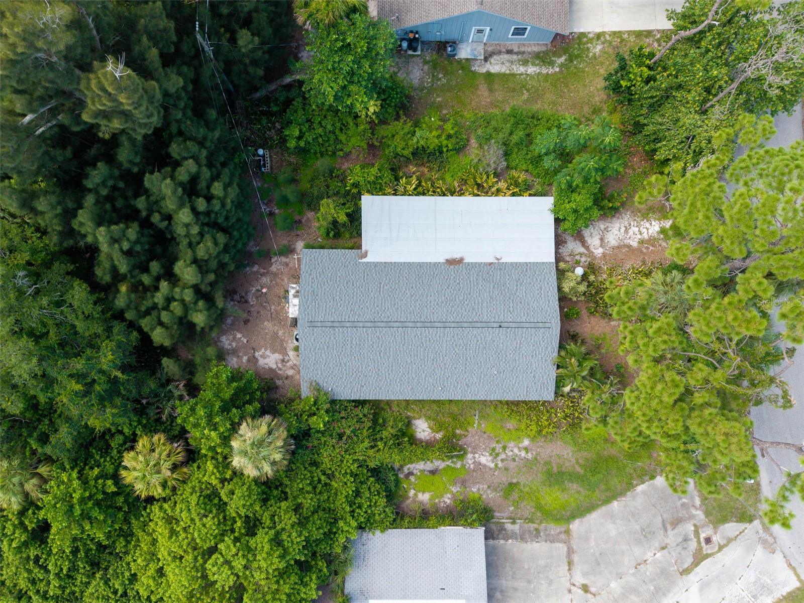 1063 - SOUTH VENICE 50 - Residential
