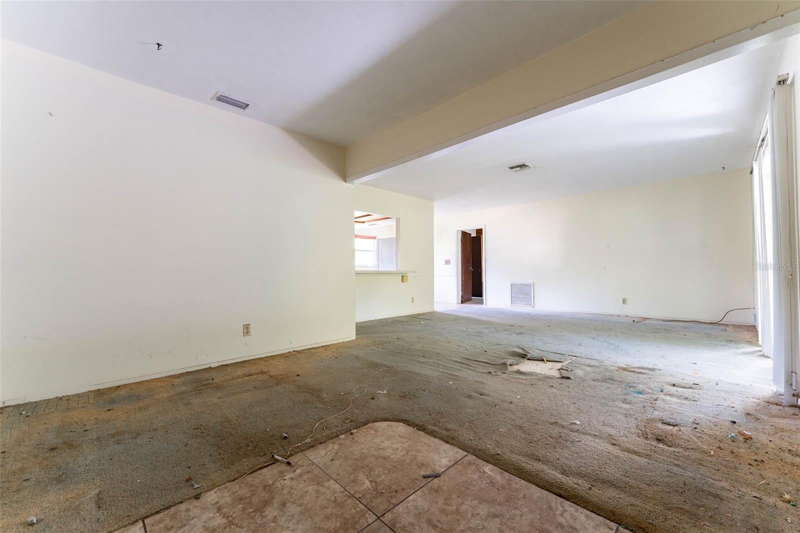 1063 - SOUTH VENICE 50 - Residential
