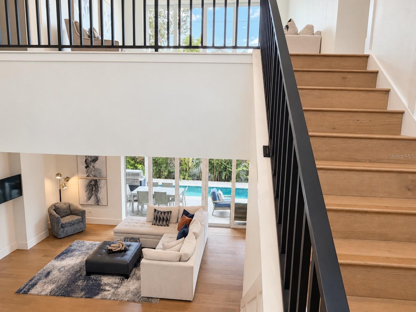 RUSTIC LODGE - Residential