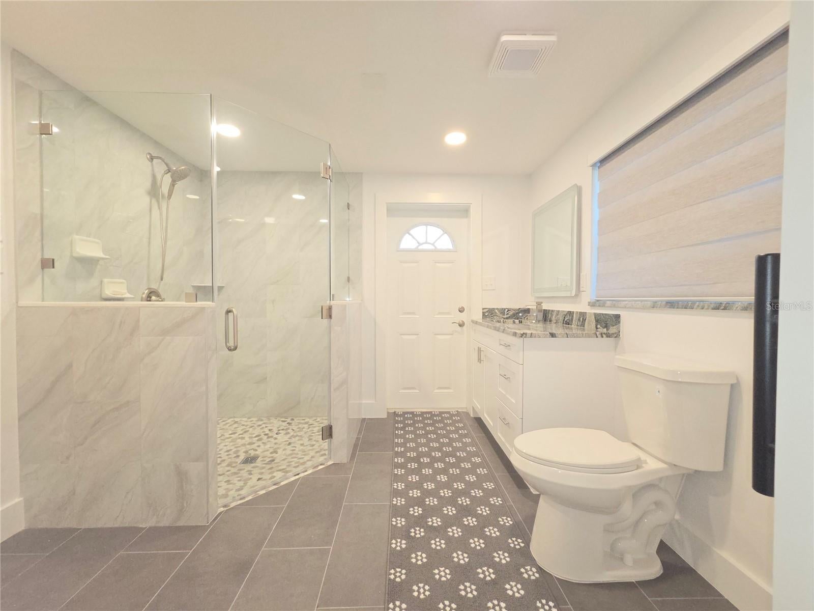 JOHN H DREWS FIRST EXT - Residential