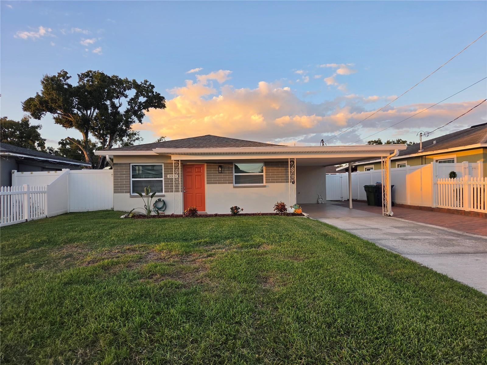 JOHN H DREWS FIRST EXT - Residential
