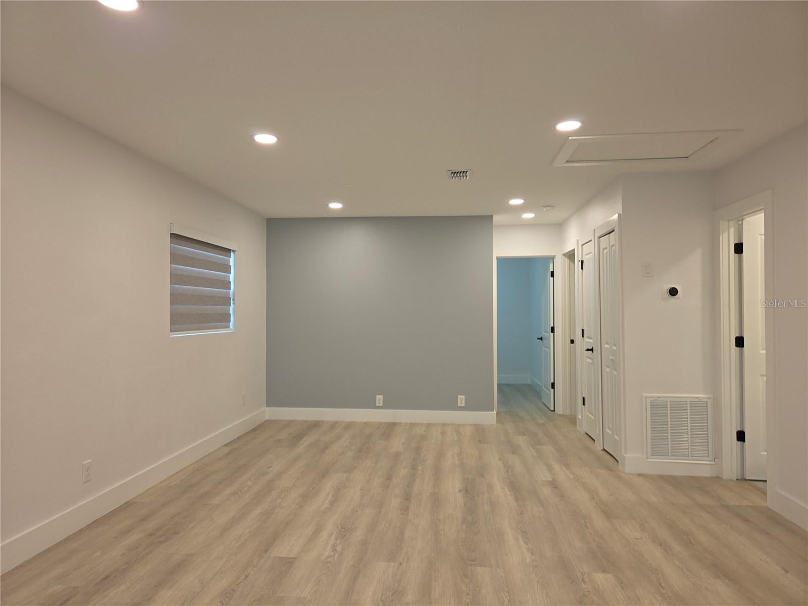 JOHN H DREWS FIRST EXT - Residential