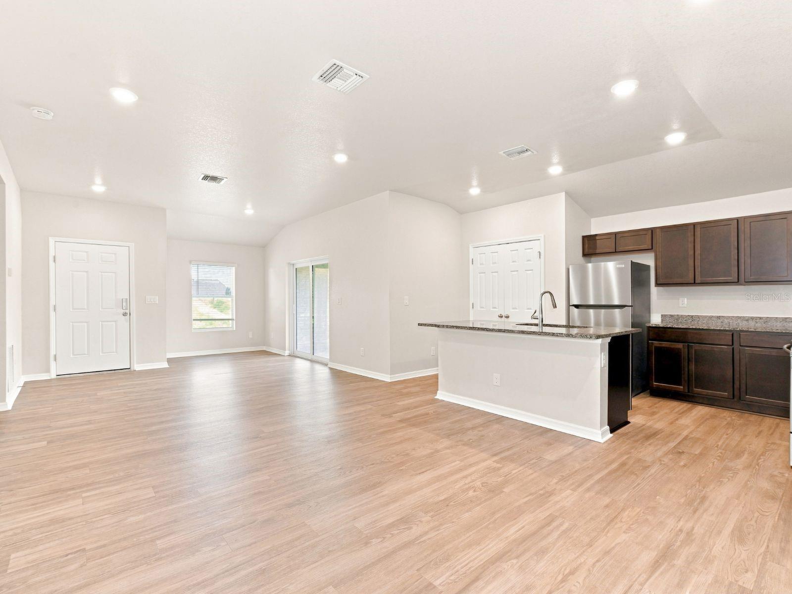 GREENBRIAR - Residential Income