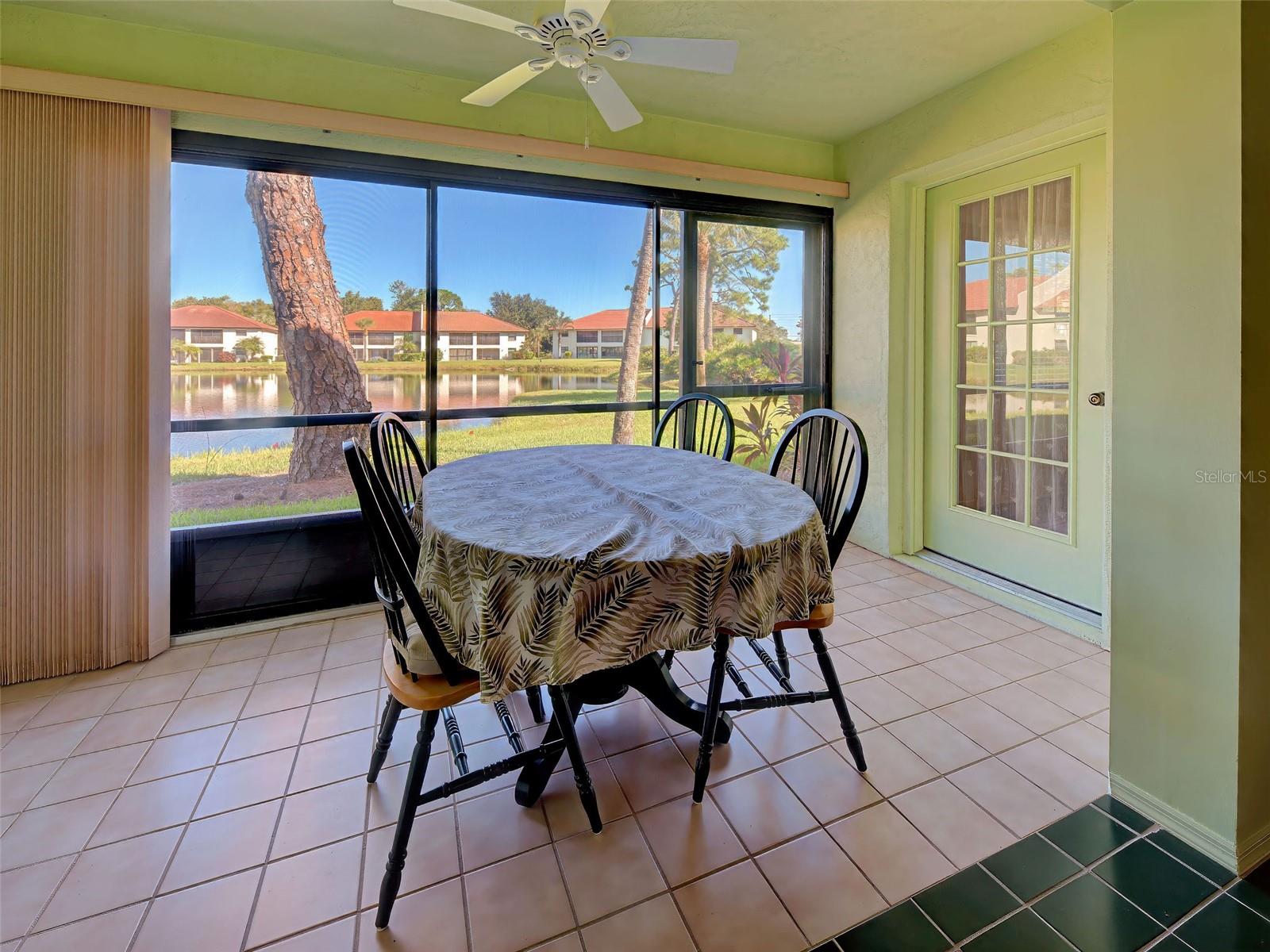 PINE HOLLOW - Residential