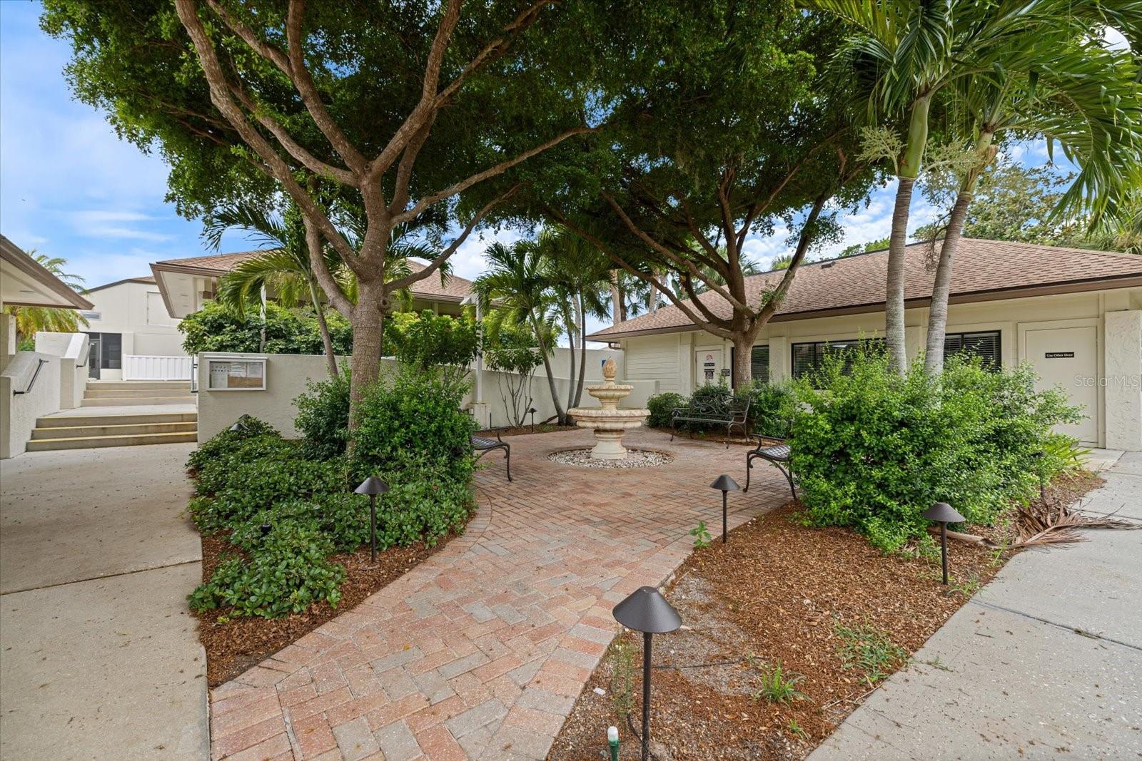BIRD BAY VILLAGE/LAUREL VILLAS - Residential