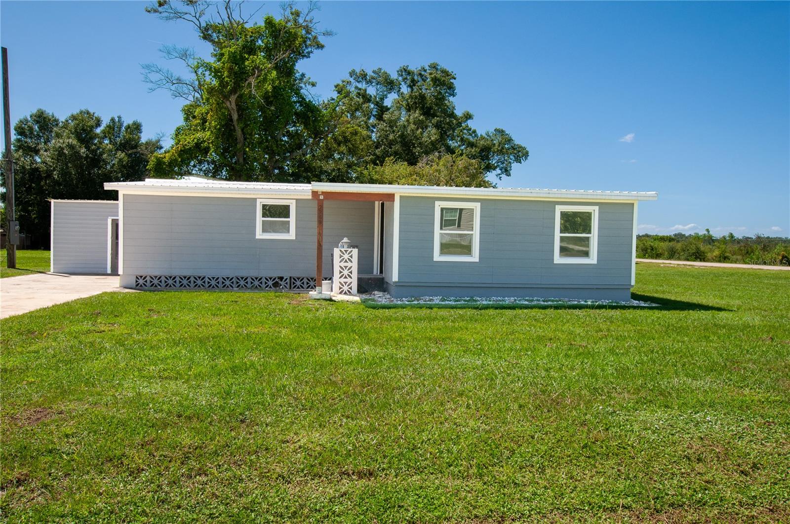 AIRPORT ESTATES - Residential