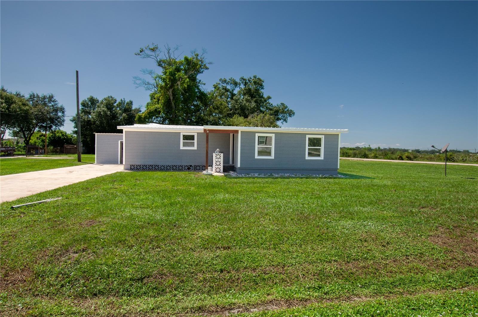 AIRPORT ESTATES - Residential