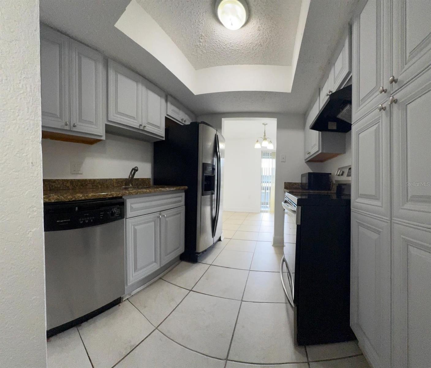 MILLENNIUM PALMS - Residential