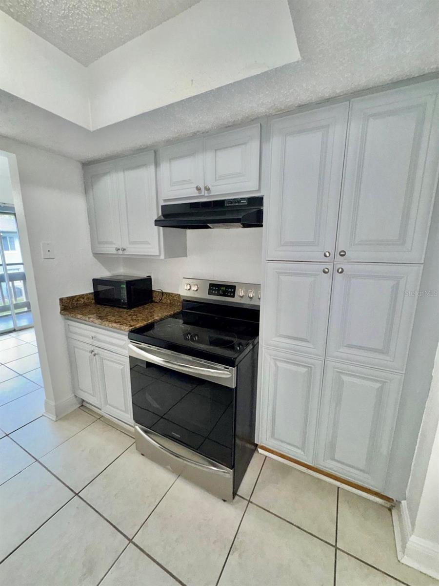MILLENNIUM PALMS - Residential