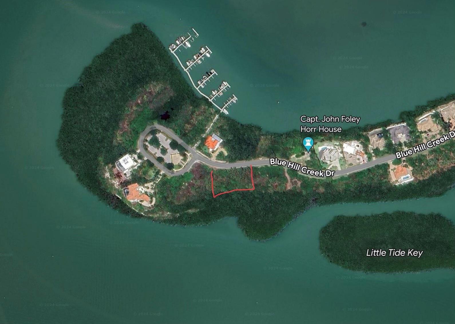 HORRS ISLAND - Land