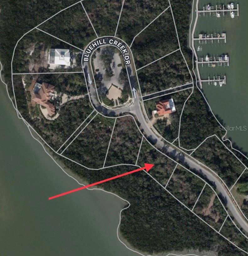 HORRS ISLAND - Land