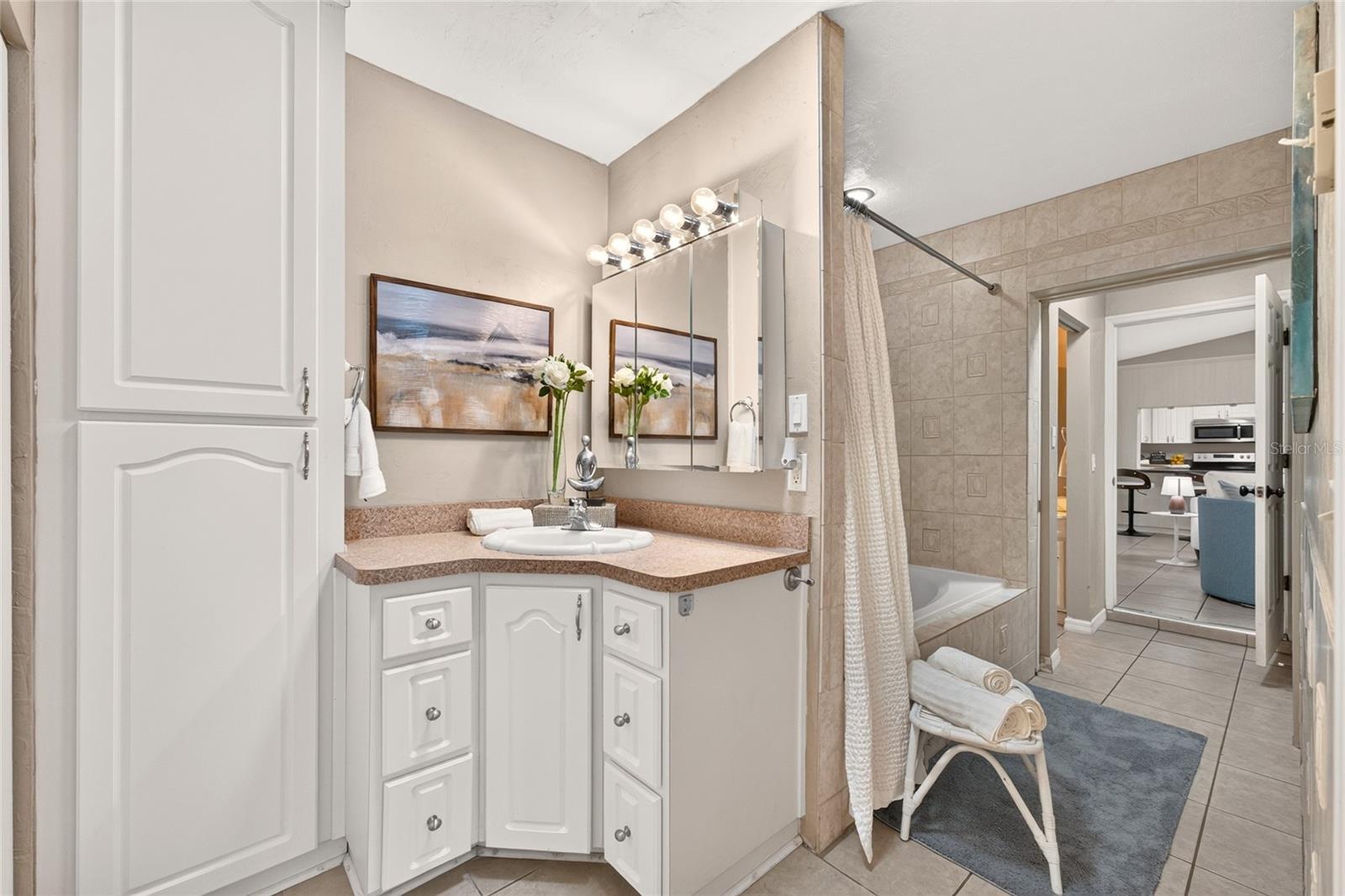 WILLISTON HIGHLANDS GOLF & COUNTRY CLUB - Residential