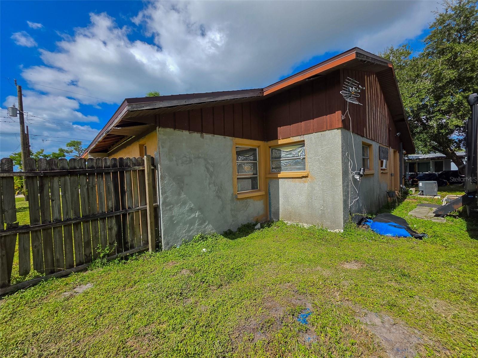 GULF COAST PARK - Residential