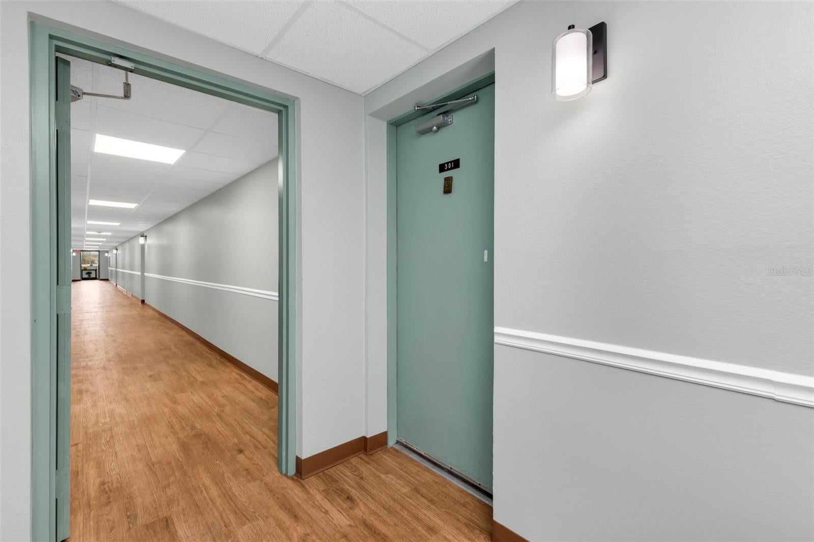 CAMBRIDGE HOUSE - Residential