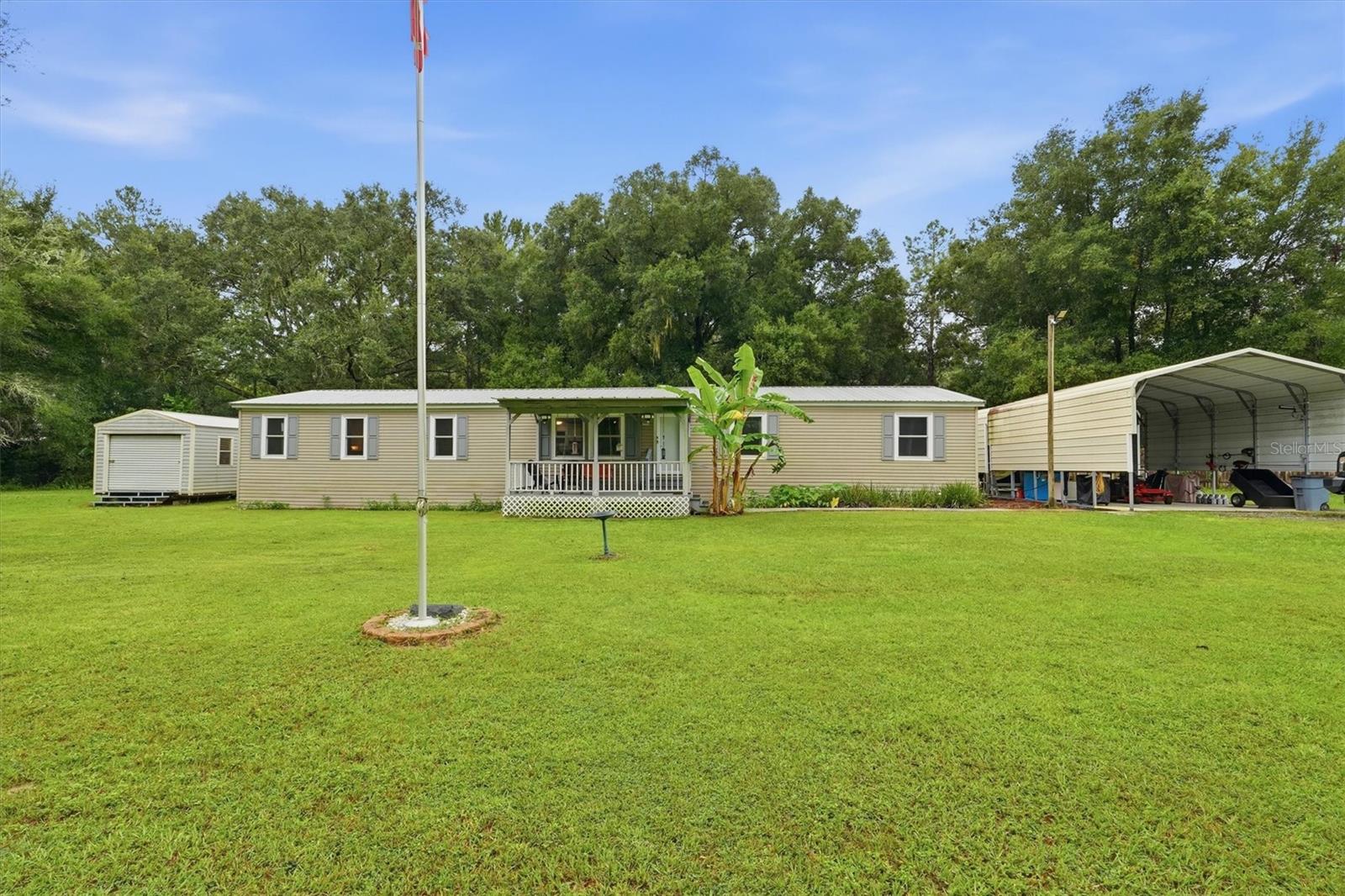 PINEWOOD ESTATES - Residential