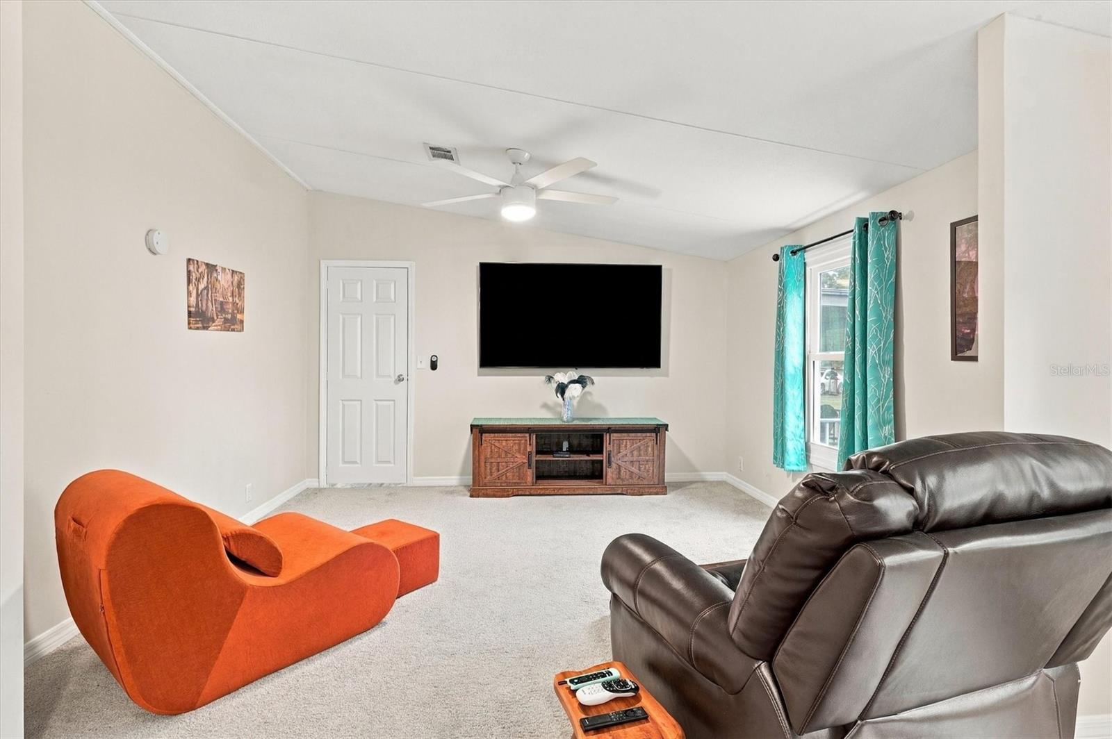 PINEWOOD ESTATES - Residential