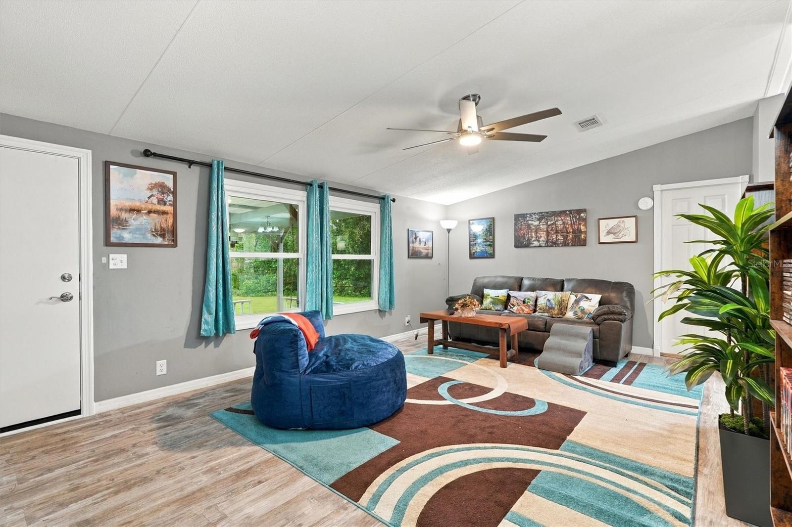 PINEWOOD ESTATES - Residential