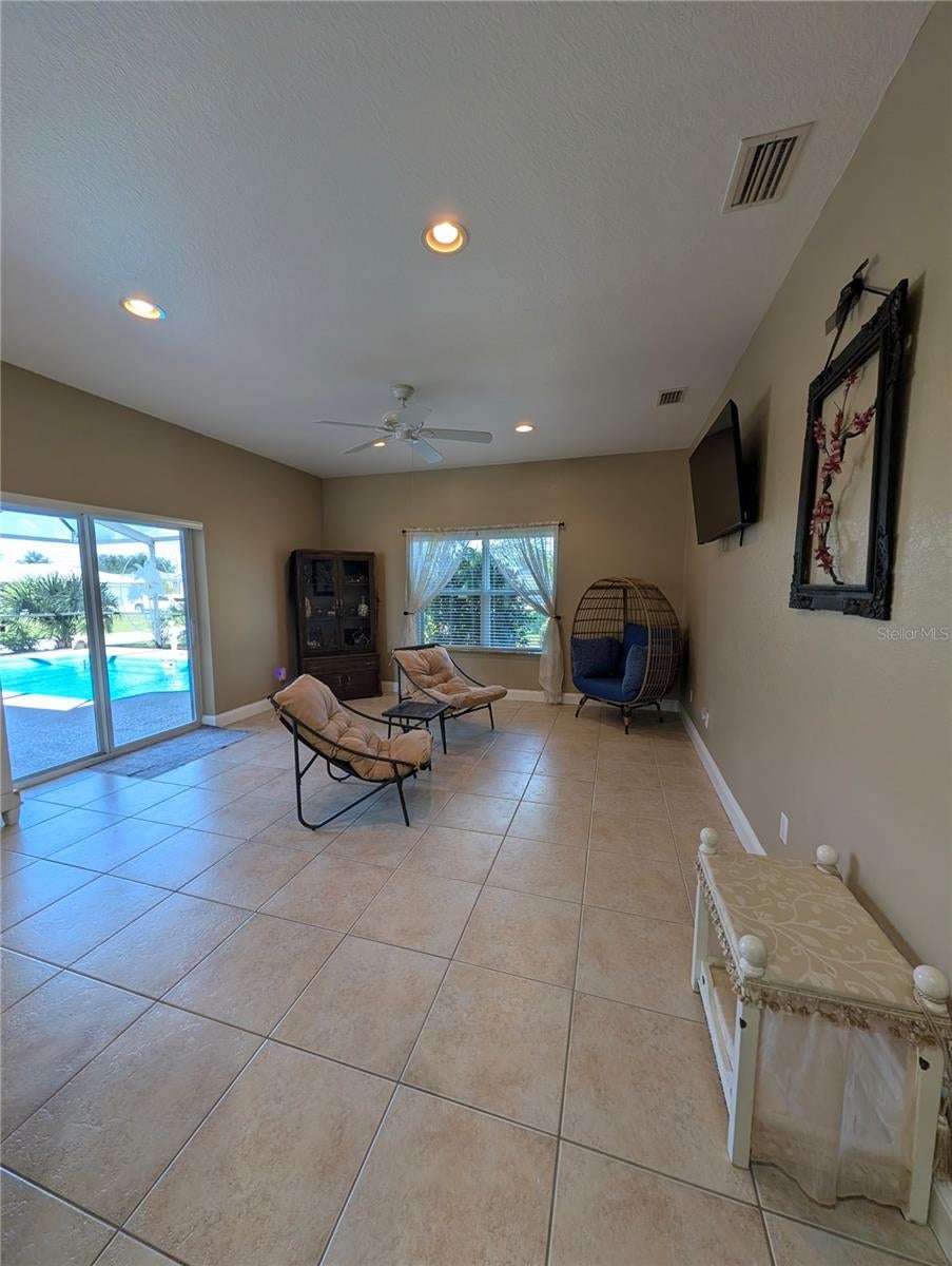 PUNTA GORDA ISLES SEC 23 - Residential