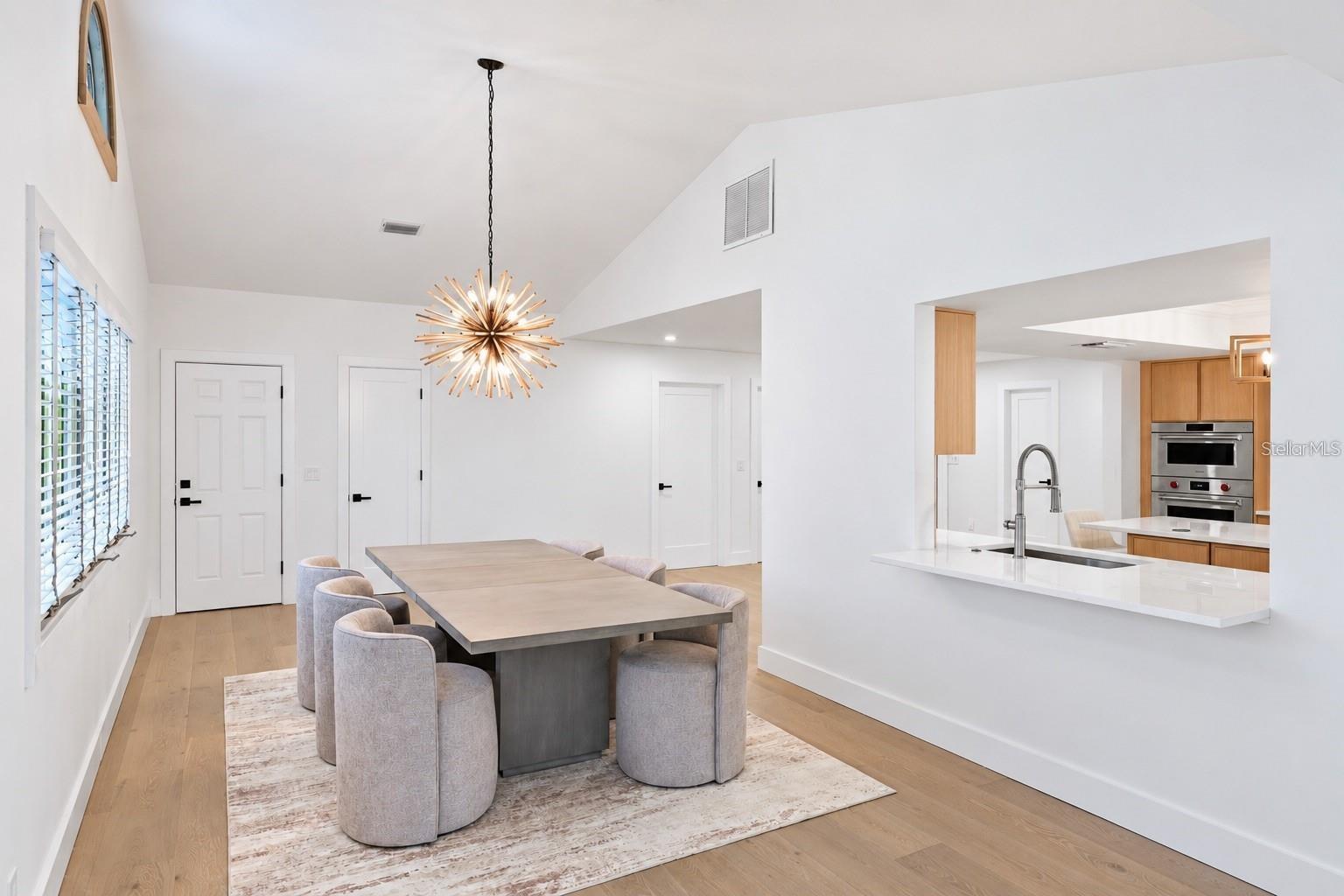 BAY ISLAND - Residential