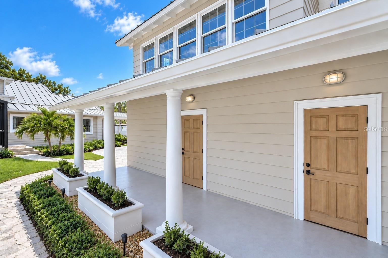 BAY ISLAND - Residential
