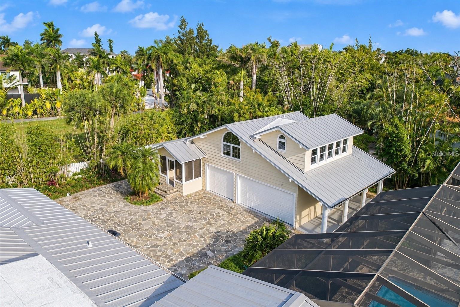 BAY ISLAND - Residential