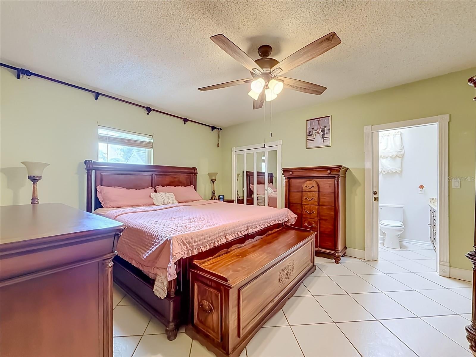 LESLIE ESTATES SEC 11 - Residential