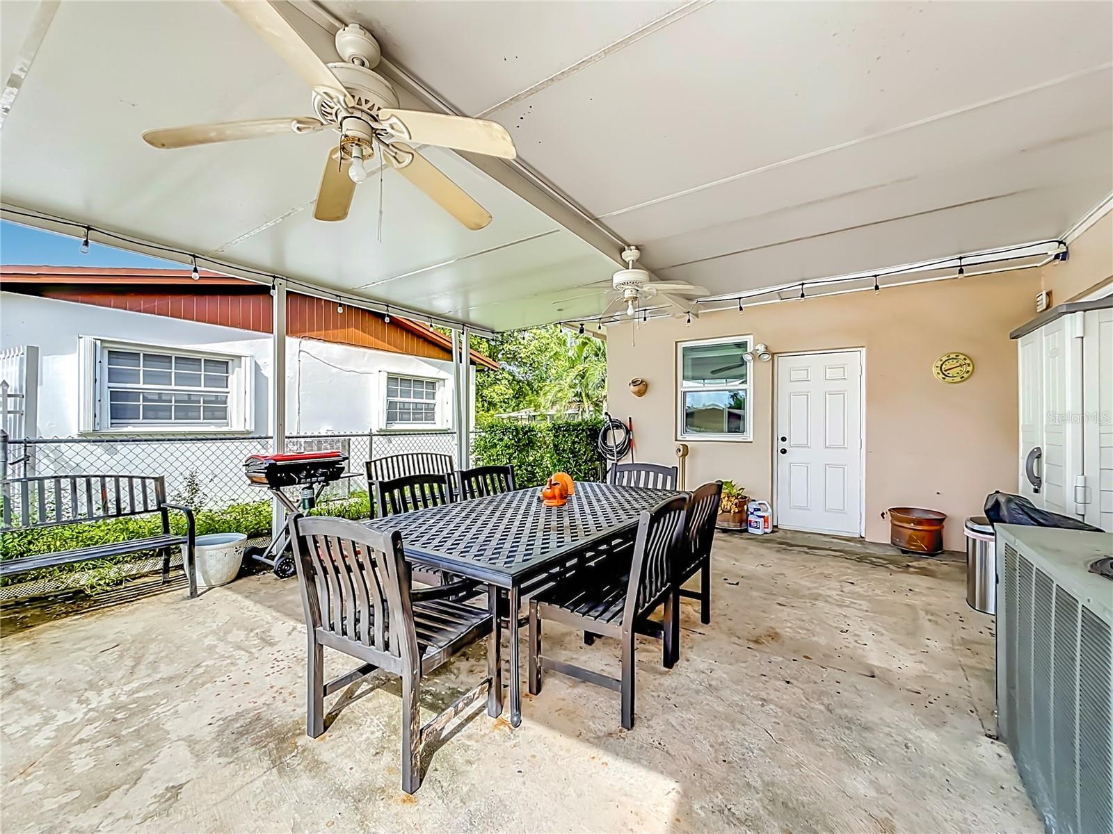 LESLIE ESTATES SEC 11 - Residential