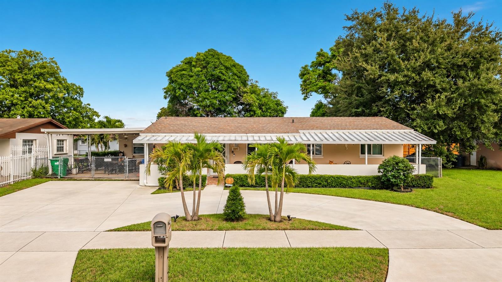 LESLIE ESTATES SEC 11 - Residential