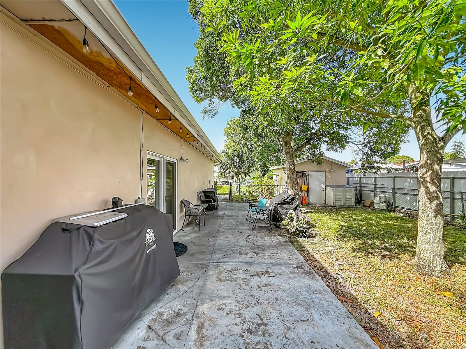 LESLIE ESTATES SEC 11 - Residential