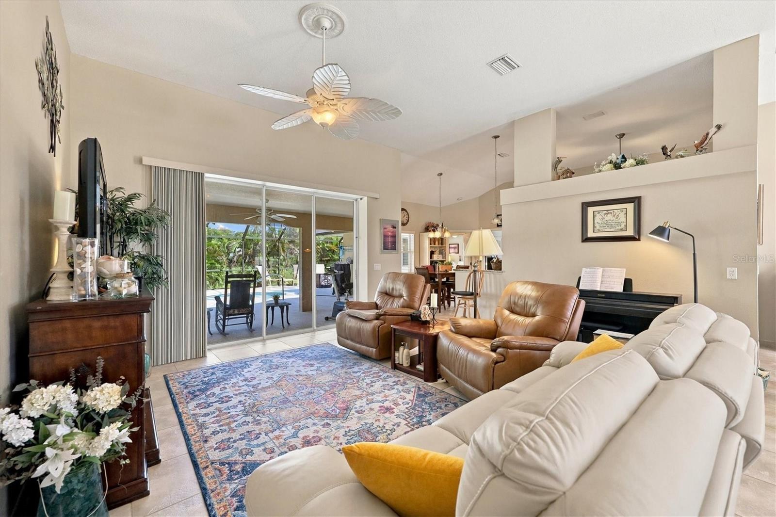 VENICE ACRES UNIT 2 - Residential