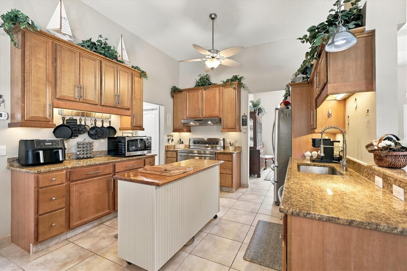 VENICE ACRES UNIT 2 - Residential