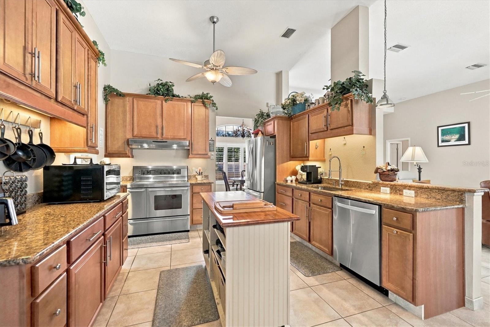 VENICE ACRES UNIT 2 - Residential