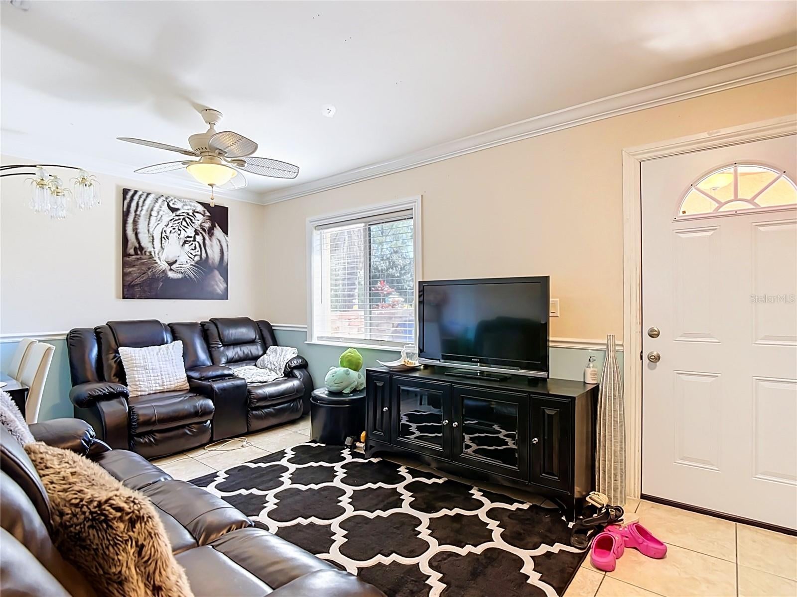 LEHIGH ESTATES - Residential Income