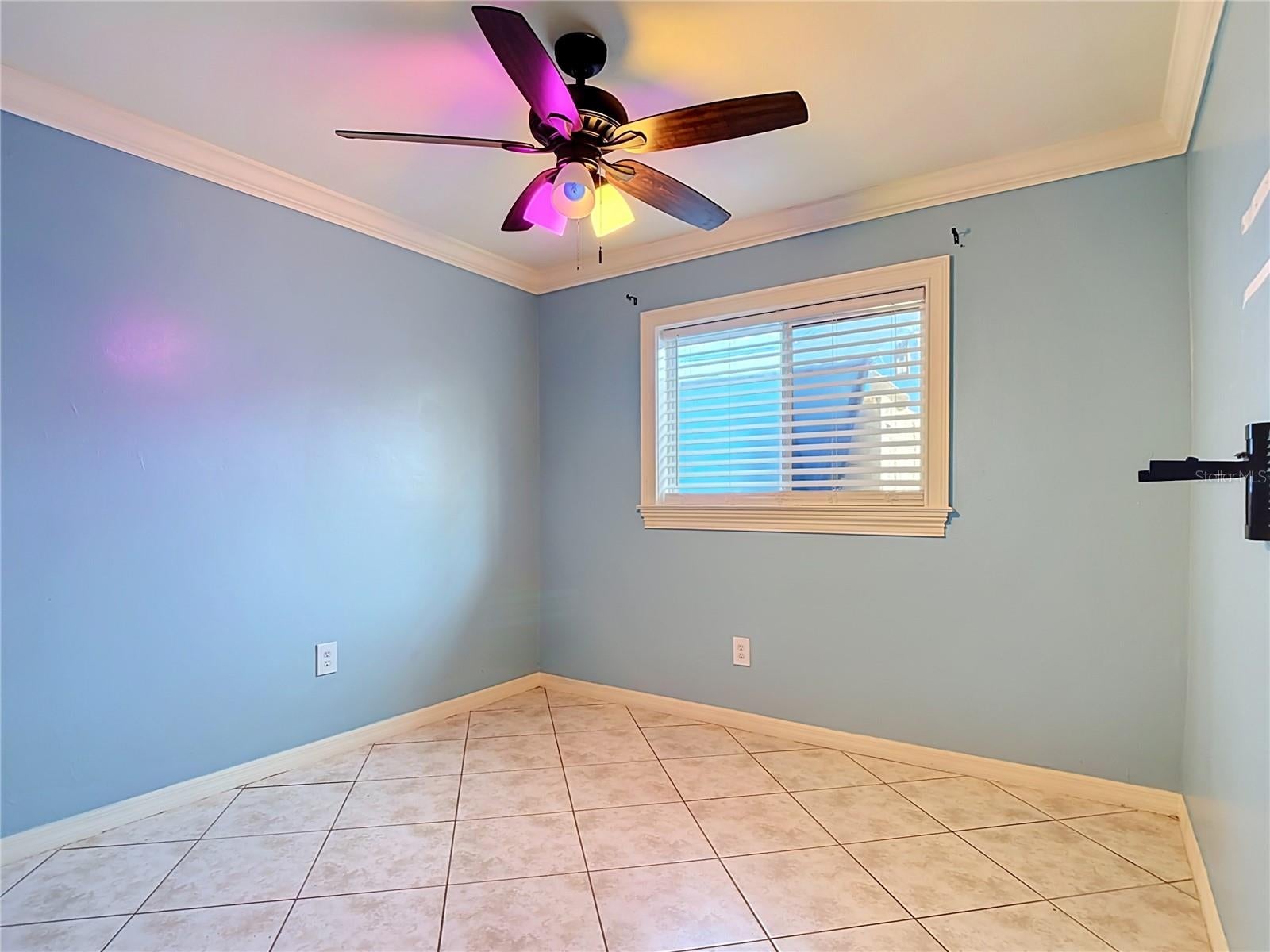 LEHIGH ESTATES - Residential Income