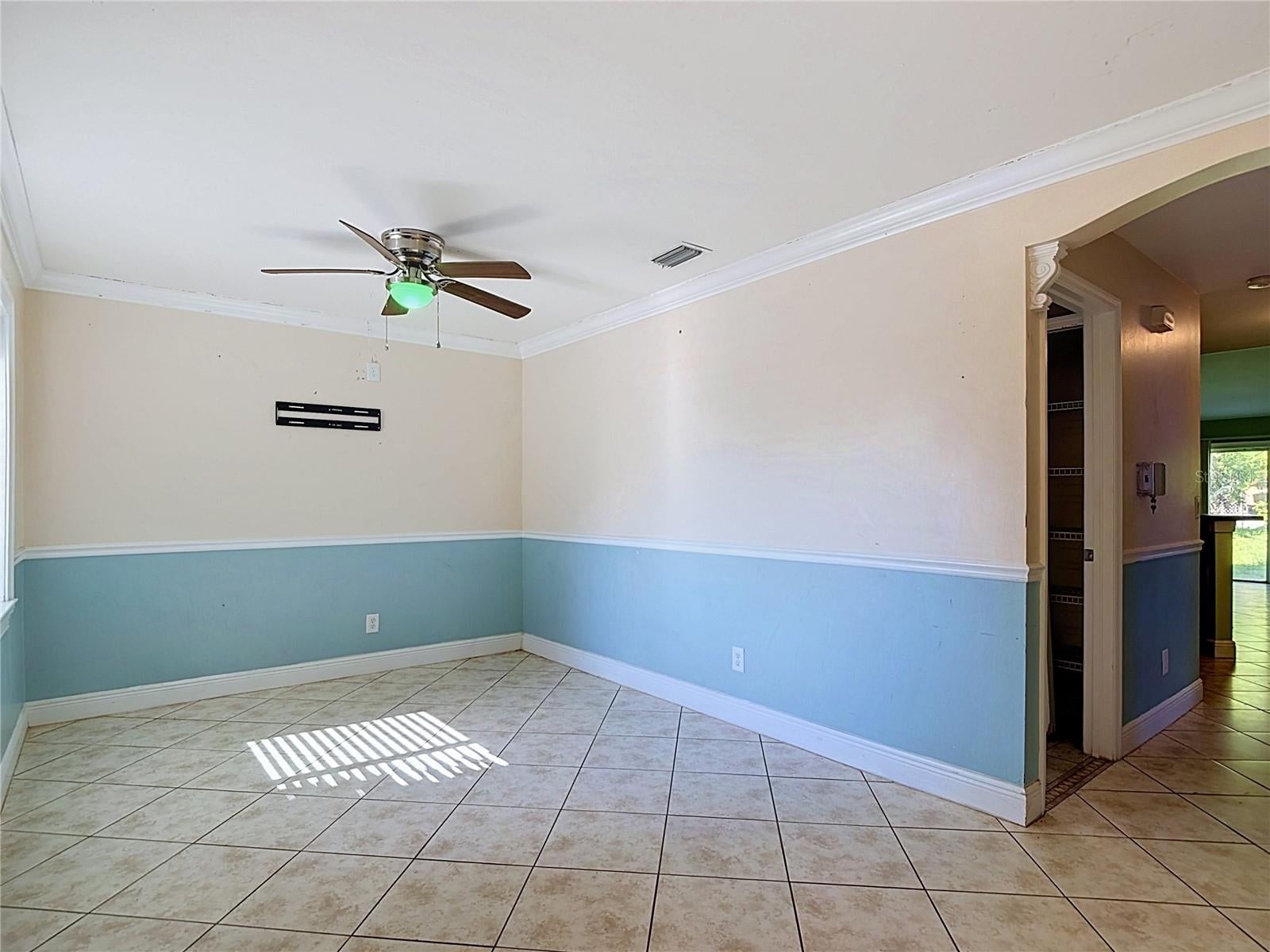 LEHIGH ESTATES - Residential Income